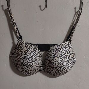 Victoria's Secret Black and Cream Bra with Adjustable Straps